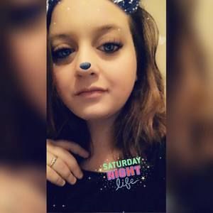 Meet your Posher, Taryn